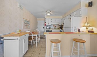 301 Commerce Way E 205, Atlantic Beach, NC 28512