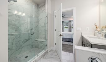 6403 HILLVIEW Ave, Alexandria, VA 22310