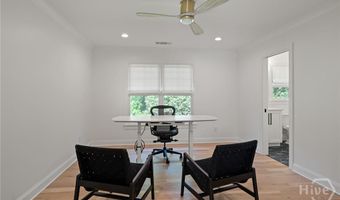 140 Meadowview Rd, Athens, GA 30606