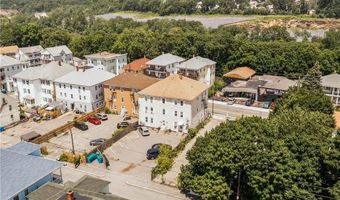 144 Railroad St, Lincoln, RI 02838