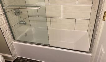 915 C St SE, Washington, DC 20003