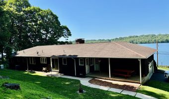 97 Middle River Rd, Danbury, CT 06811