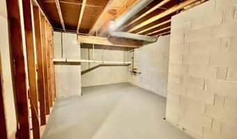15 HANNAH LEE Rd, Barnegat, NJ 08005