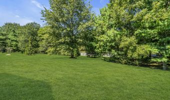 40 Bunker Hill Dr, Allentown, NJ 08501