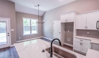 2452 TRACY, Atoka, TN 38004