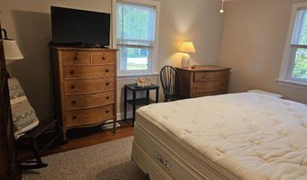 10 Wilkie Blvd, Beesleys Point, NJ 08223