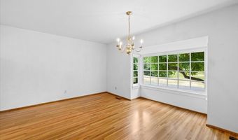 399 Mowetza Dr, Ashland, OR 97520