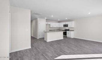 305 Rudys Ct, Ayden, NC 28513