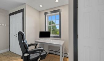 32 Rapha Pl, Augusta, ME 04330