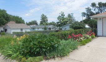 833 S 7th St, Albion, NE 68620