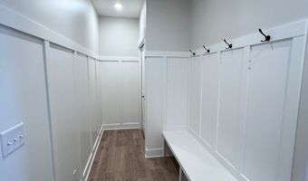 11290 Shoreline Dr 121, Allendale, MI 49401