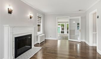 26 Tryon Ave, East Providence, RI 02916