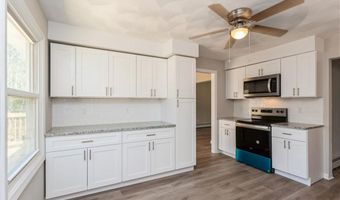 22 T Parker Rd, Foster, RI 02825