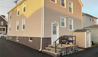 214 Franklin St, Bristol, RI 02809