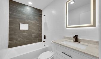 458 Woodhaven Blvd SE, Bayville, NJ 08721