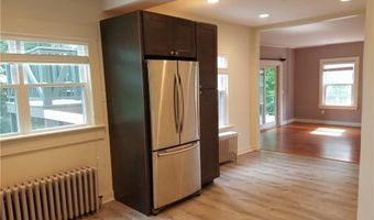 49 Merton Rd 2, Newport, RI 02840