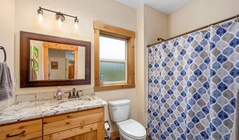 80 Parkland Dr, Blanchard, ID 83804