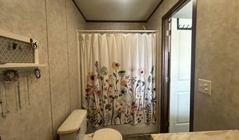 62 Samantha Ln, Auburn, ME 04210