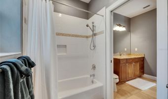 6418 BRIGHT BAY Ct, Apollo Beach, FL 33572