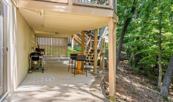 14 Greystoke Ct, Ballwin, MO 63021