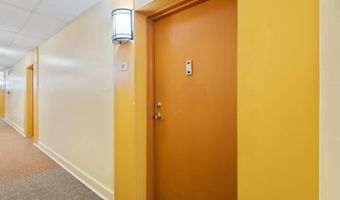 60 S VAN DORN St 507, Alexandria, VA 22304