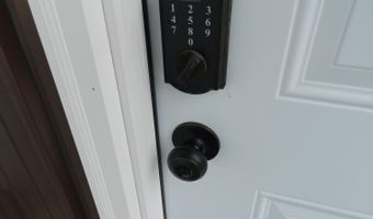 138 Birdie Dr, Bean Station, TN 37708