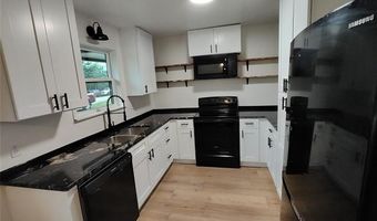 515 NE 6th St, Antlers, OK 74523