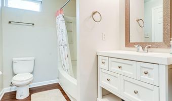 3381 MONARCH Ln, Annandale, VA 22003