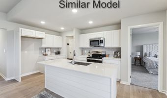 724 NE Meadow Landing Dr, Ankeny, IA 50021