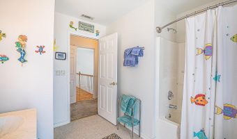 62 Meridian Rd, Beaufort, SC 29907