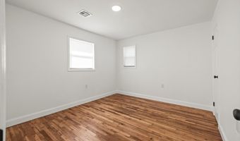 1 Atna Dr, Amityville, NY 11701