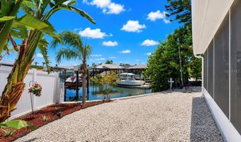 6513 ABACO Dr, Apollo Beach, FL 33572