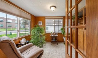 302 W Douglas St, Arlington, MN 55307