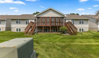 838 Lindsay Ct SW, Altoona, IA 50009