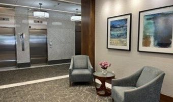 8 Whittier Pl 17D, Boston, MA 02114