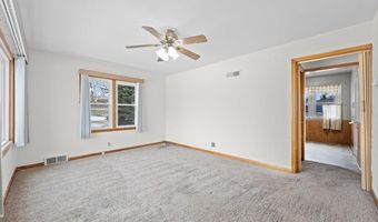 1020 Perkins St, Belle Fourche, SD 57717
