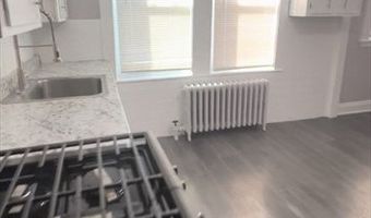 308 Cummins Hwy 1, Boston, MA 02131