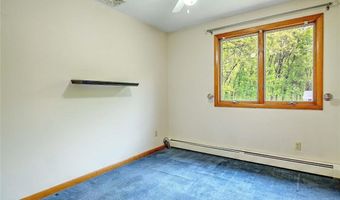 6 Birch St, Johnston, RI 02919