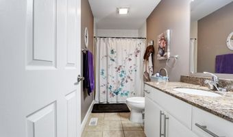 107 W Church St, Absecon, NJ 08201