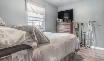 1 Carol Dr, Adams, NY 13605