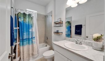 5415 LIMELIGHT Dr, Apollo Beach, FL 33572