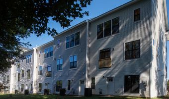 7404 ROCKY CREEK Ter, Annandale, VA 22003
