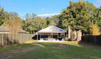 213 Wilson Ave, Atmore, AL 36502
