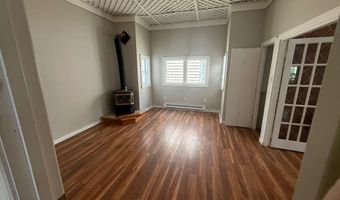222 W 6TH St, Laurel, DE 19956