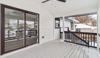 404 22nd Ave SW, Altoona, IA 50009