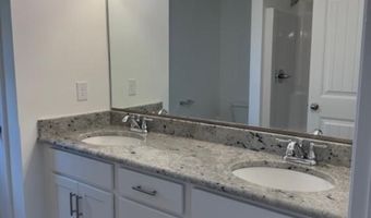 166 Plant Dr, Appomattox, VA 24522