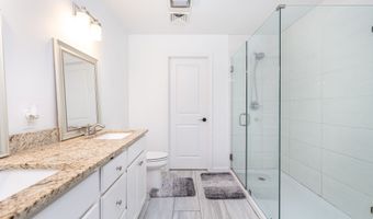 51 Gillette Way 51, Bristol, CT 06010