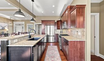 3401 Red Fox Rd, Ames, IA 50014