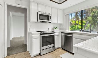 6516 E Camino Vis 1, Anaheim, CA 92807