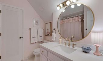 152 Thornhill Dr, Athens, GA 30607